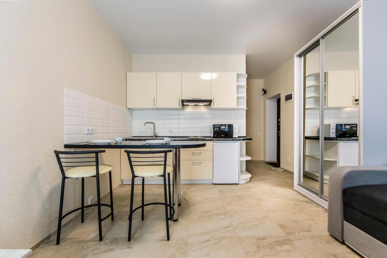 1 Room Apartment Near Peremohy Square 基輔 外观 照片